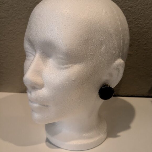 Lot of 3 vintage stud earrings, formal black earrings - in good condition - Picture 3 of 4